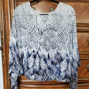 NWOT Alfani Beachy Wave Top Blouse Small